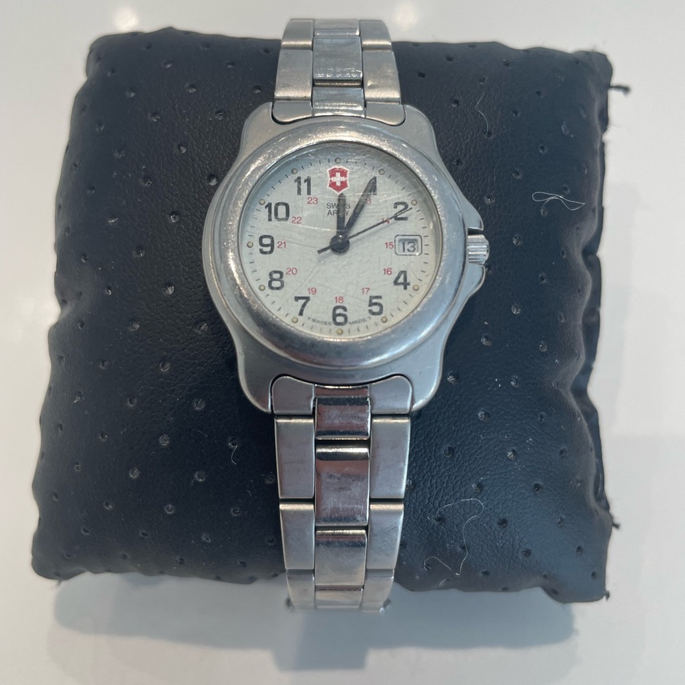 Swiss Army wrist watch